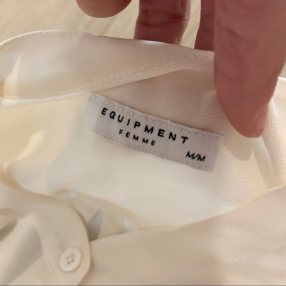 Equipment Henri Silk Blouse cream retail $218 - Picture 4 of 5